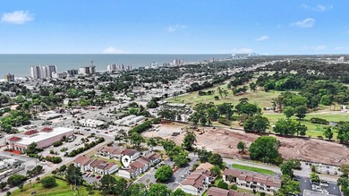 Beautiful end-unit townhome in the heart of North Myrtle Beach! - photo 32