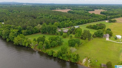 Escape to the perfect blend of rustic charm, waterfront beauty - photo 34