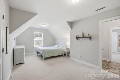 Welcome to this exceptional golf course home in The Palisades - photo 35