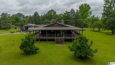 Escape to the perfect blend of rustic charm, waterfront beauty - photo 36