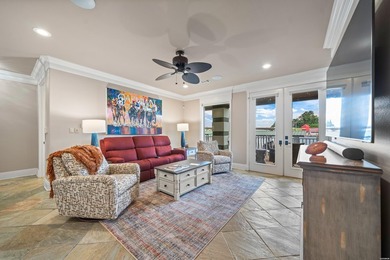 Welcome to 347 Paradise Point, where tranquility, luxury, and - photo 36