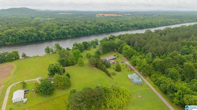 Escape to the perfect blend of rustic charm, waterfront beauty - photo 38