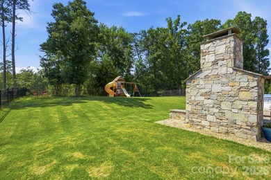 Welcome to this exceptional golf course home in The Palisades - photo 40