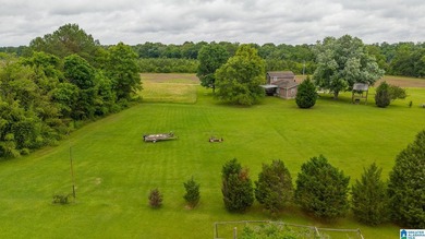 Escape to the perfect blend of rustic charm, waterfront beauty - photo 42