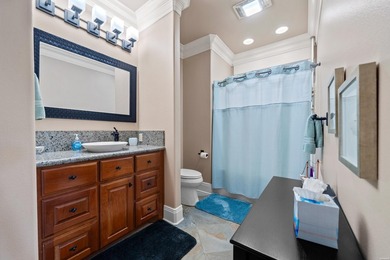Welcome to 347 Paradise Point, where tranquility, luxury, and - photo 42