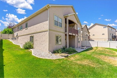 Impressive 4-bed, 3-bath, 2-car, walk-out ranch offering - photo 42