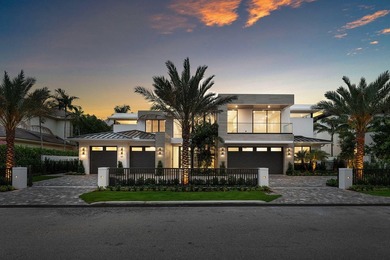 Experience unparalleled luxury in this brand-new waterfront - photo 2