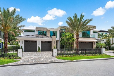 Experience unparalleled luxury in this brand-new waterfront - photo 3
