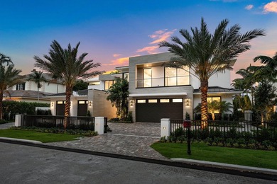 Experience unparalleled luxury in this brand-new waterfront - photo 4