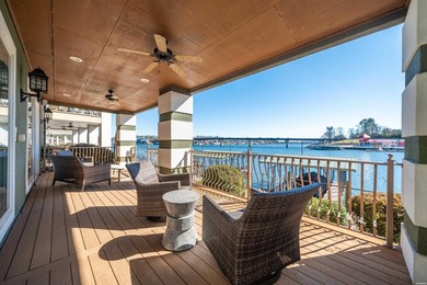 Welcome to 347 Paradise Point, where tranquility, luxury, and - photo 45