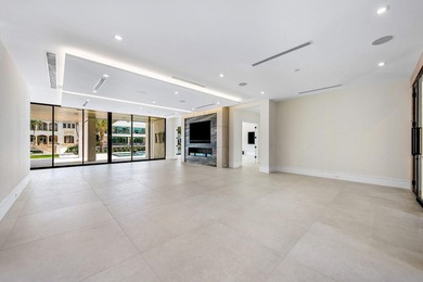 Experience unparalleled luxury in this brand-new waterfront - photo 9