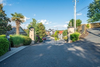 Welcome to 347 Paradise Point, where tranquility, luxury, and - photo 50