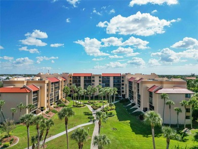 Port Charlotte Waterway Area Condo For Sale in Port Charlotte Florida