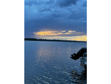 Looking for your piece of heaven! This beautiful recently - photo 5