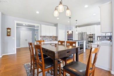 Welcome to this fantastic home located on a cul-de-sac in the - photo 16