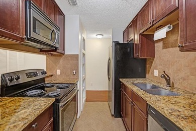 Spacious two bedroom two full bath condo in Boynton Landings - photo 17