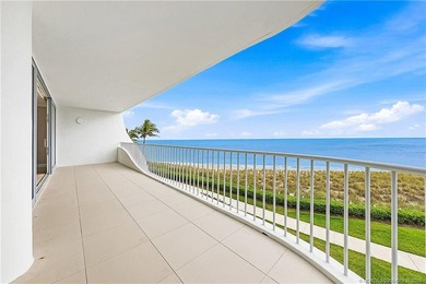 Beautifully renovated, direct oceanfront condominium offering - photo 31