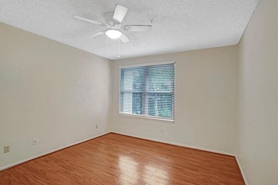 Spacious two bedroom two full bath condo in Boynton Landings - photo 32