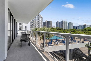 Welcome to the Flamenco Condos in the heart of Aventura. This - photo 6