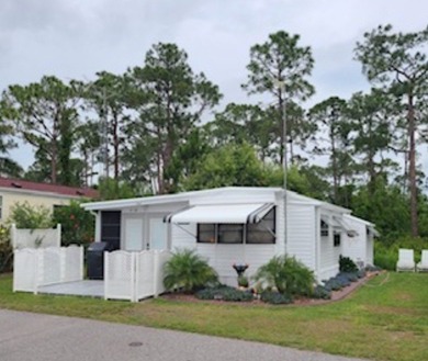 Silver Lake - Highlands County Home For Sale in Avonpark Florida