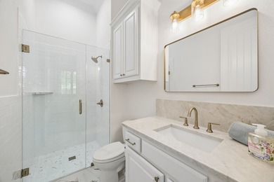 Nestled on a beautifully maintained lot, this stunning residence - photo 23