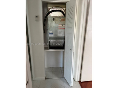 Excellent opportunity to own a 2-bedroom, 2-bathroom condo in - photo 34