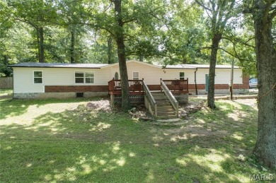 Lake Home Sale Pending in De Soto, Missouri