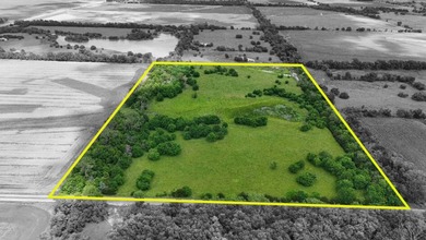 (private lake, pond, creek) Acreage For Sale in Moran Kansas