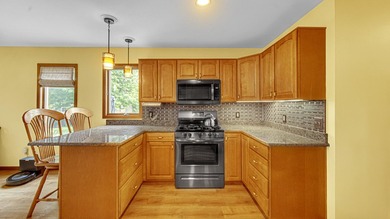 Welcome home to this beautifully maintained home on a desirable - photo 10