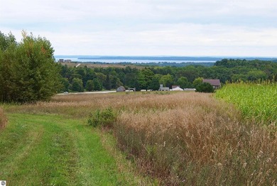 Exceptional large acreage parcel with panoramic water views and - photo 7