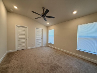 Welcome to this beautiful 4-bedroom, 2-bath home built in 2023 - photo 12