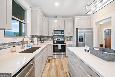 Multi-Generational Home! Must See! This Mountain retreat - photo 13