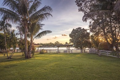 Welcome to this charming 3-bedroom, 2.5-bathroom waterfront - photo 2