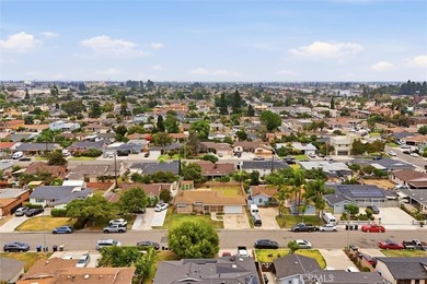 A rare opportunity to create your dream home. This thoughtfully - photo 35
