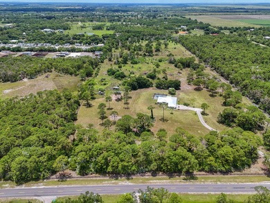 29.74 Acres of Secluded Land Near Fort Pierce Discover your own - photo 1
