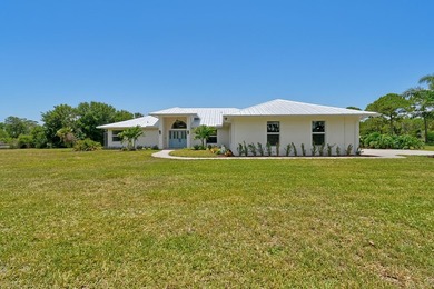 29.74 Acres of Secluded Land Near Fort Pierce Discover your own - photo 4