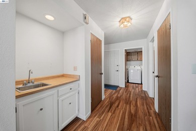 Waterfront living at its best! This 2 bed, 2.5 bath townhome - photo 8