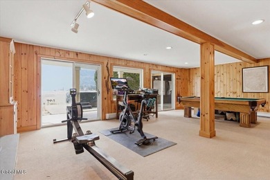 Welcome to this exceptional lakefront retreat in desirable - photo 24