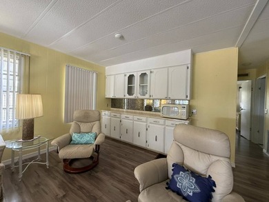 Additional listing photo 4