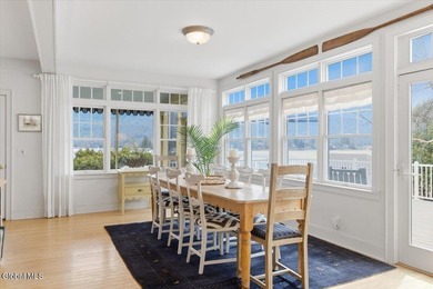 Welcome to this exceptional lakefront retreat in desirable - photo 26