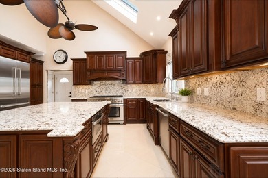 Looking for a fully custom, beautifully updated home in - photo 29