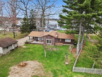 This spacious ranch home offers over 3,000 square feet of - photo 37