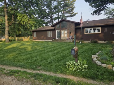 This spacious ranch home offers over 3,000 square feet of - photo 41