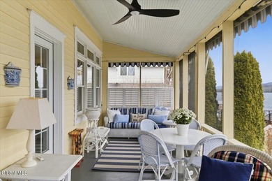 Welcome to this exceptional lakefront retreat in desirable - photo 47