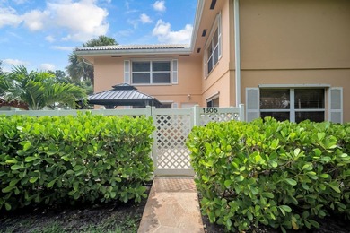 Tastefully upgraded 2-bedroom, 2.5-bath townhome in the - photo 4