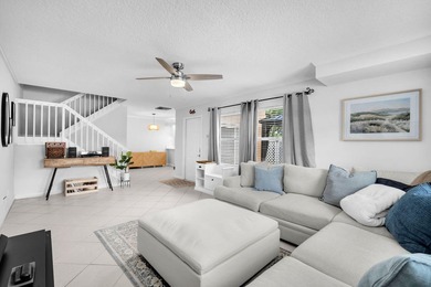 Tastefully upgraded 2-bedroom, 2.5-bath townhome in the - photo 10
