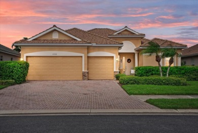 (private lake, pond, creek) Home For Sale in Venice Florida