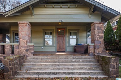 Beautifully updated, move-in-ready bungalow in Forest Park
