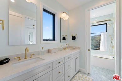 Discover unparalleled luxury in this newer construction - photo 14