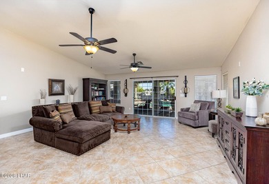 Huge Price Reduction! Step into timeless elegance with this - photo 8